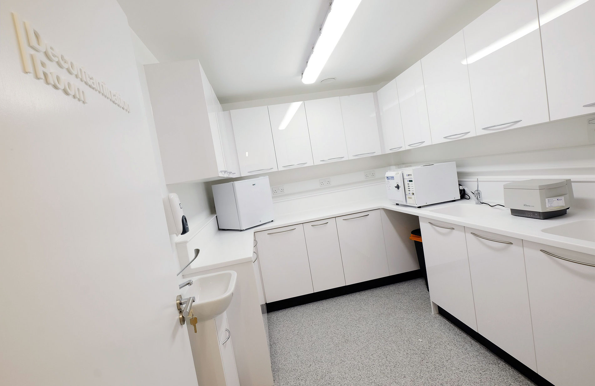SmileStylist Dental Decontamination Room fit out